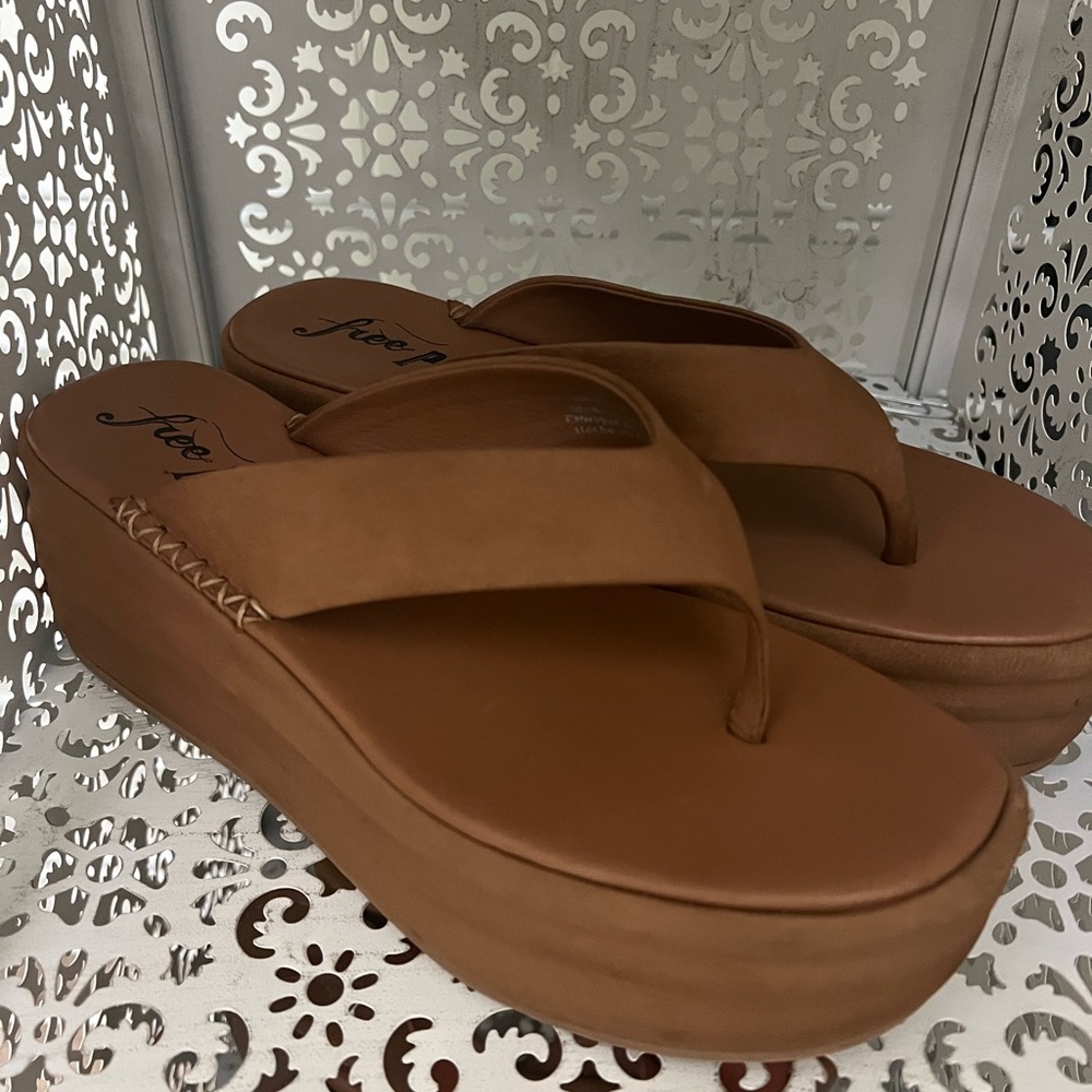 Free People Haven Thong Flatform